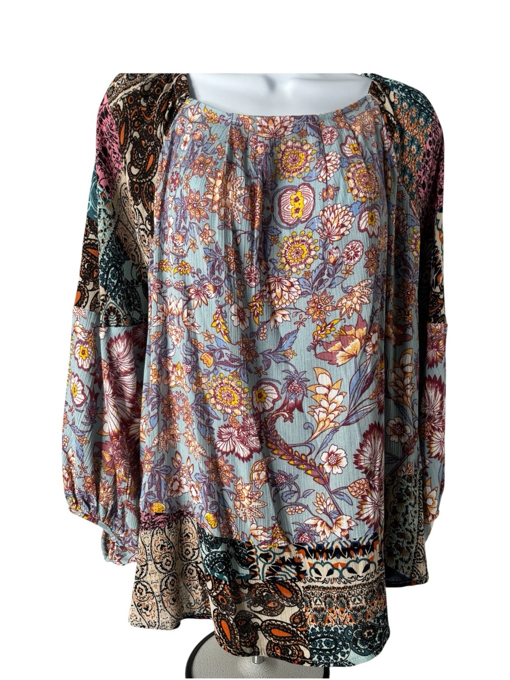 Umgee Blue Lavender Floral Boho Tunic with Multicolor Paisley Accents Sz M